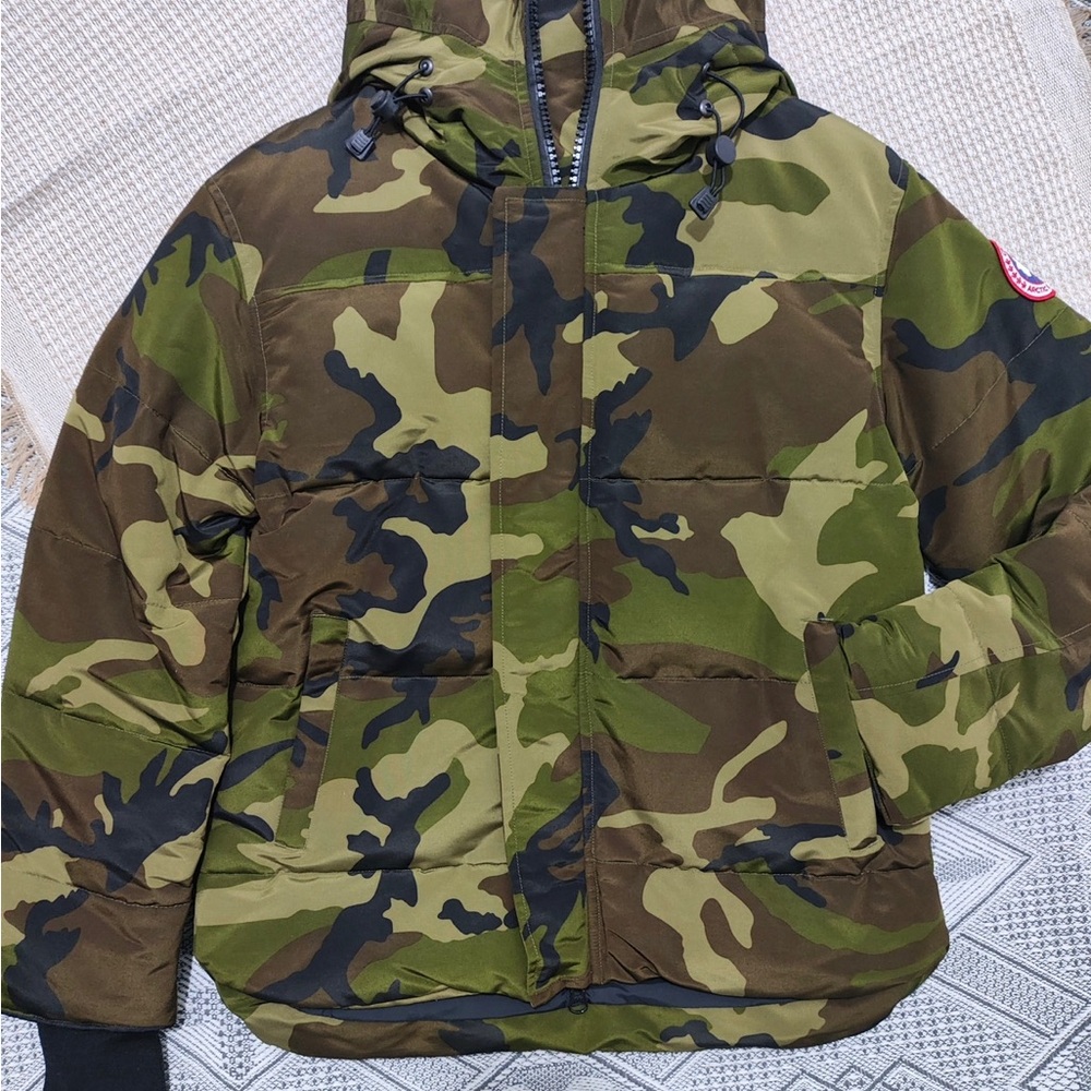 Canada Goose Camouflage Hooded Puffer Jacket - Green & Brown Camo